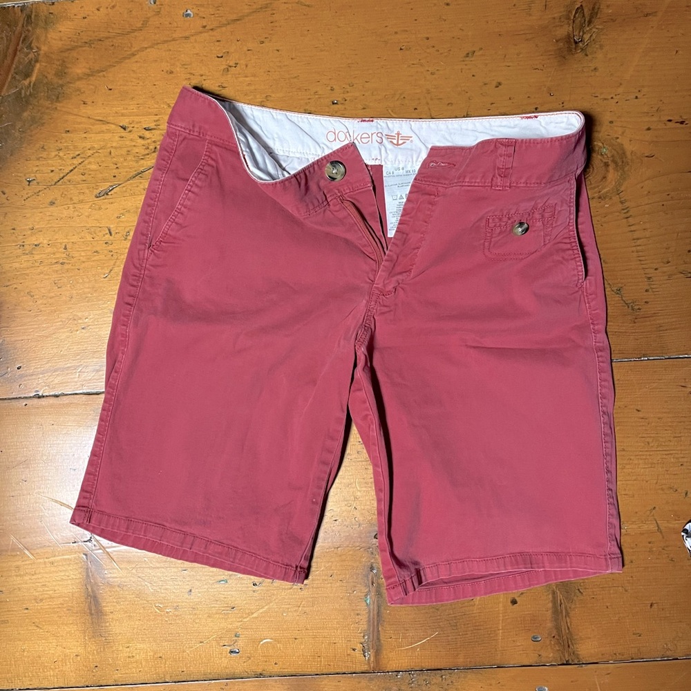 Coral Dockers chino shorts